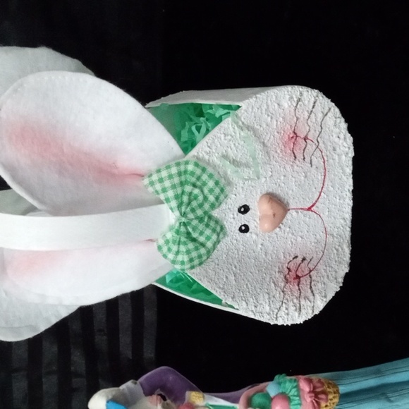 Easter Gift Set - Picture 2 of 7